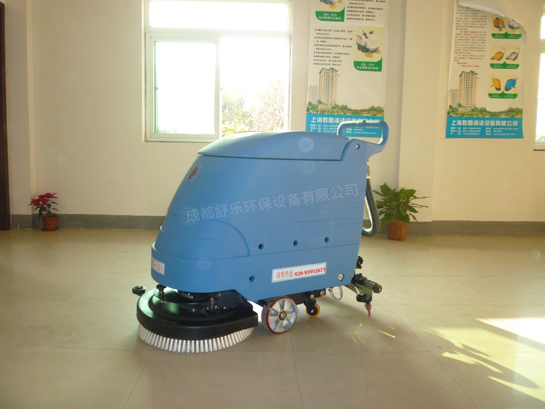 QXD-580  全自动洗地机  电瓶式全自动洗地机